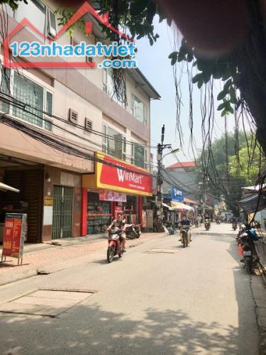 nhà 8 tầng thang máy đường đôi Phú Thượng đối diện Ciputra ô tô trong nhà, dt 80m2, mt