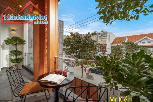 Cần bán biệt thự nghỉ dưỡng bên Biển Khuê Mỹ- Ngũ Hành Sơn - 204m2- ngang 7.6m- dòng tiền - 1