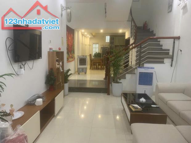 Bán nhà 3 tầng mặt tiền An Thượng 17, Mỹ An - gần biển Mỹ Khê - 60m2, giá 9 tỷ tl