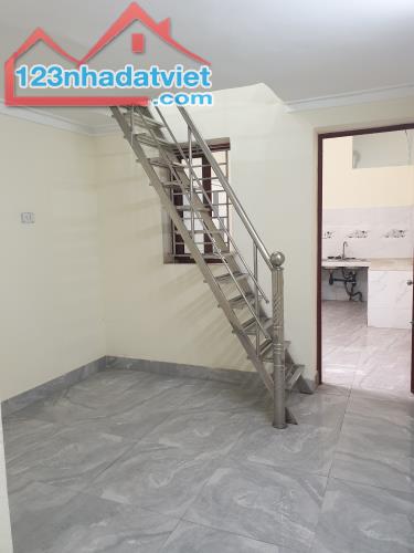 BÁN NHÀ 1.18 TỶ 1.5 TẦNG 54M2 ( HƯỚNG NAM ) NGÕ ĐIỆN BIÊN - 2