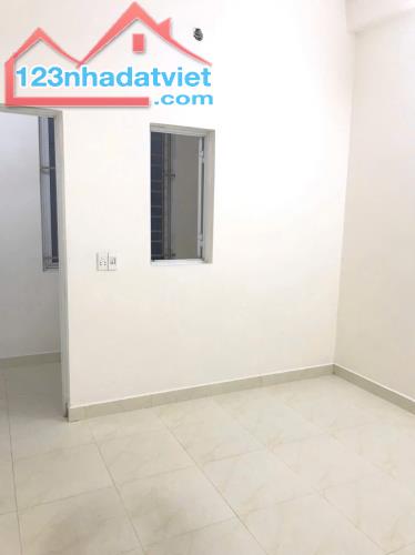 Bán nhà 2 tầng ngõ phố VŨ HỰU trung tâm phường THANH BÌNH tp hải dương - 3