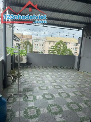 Bán nhà 3,5 tầng MT đường Xuân Hòa 2- Thanh Khê gần Siêu Thị CoopMart , giá 5ty2 - 4