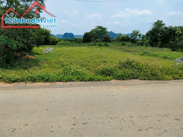 👉👉👉 Cắt lỗ siêu phẩm bám hồ chỉ 2.9 tỷ 1130m2 Có 200 thổ cư. View hồ Yên Thủy Hòa Bình - 2