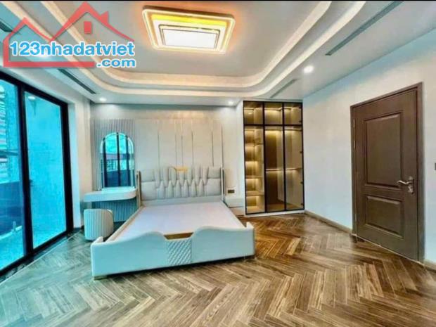 CẦN BÁN GẤP 2 CĂN NHÀ 34m,42mX5T, Ô TÔ ĐỖ CỬA NGAY TẠI CỔ BẢN - ĐỒNG MAI. GIÁ 4 TỶ - 1
