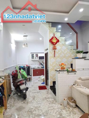 Bán nhà Bùi Minh Trực Phường 5 Quận 8 - Giá 4.3 tỷ - 1