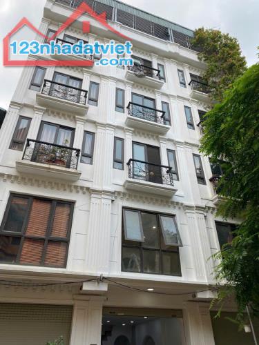 NHÀ ĐẸP LẠC LONG QUÂN 6  - 1 NGOẶT RA Ô TÔ - GẦN  HỒ TÂY - NHỈNH 7 TỶ