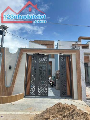 Bán nhà Thuộc phước bình phước tỉnh Long đất brvt Mặt đường nhựa 8M Giá Chỉ 2ty100 - 1