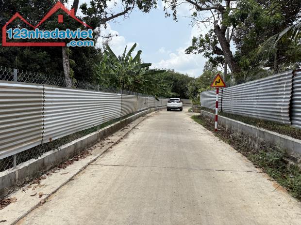 Gia đình cần bán gấp lô đất vườn có sẵn căn nhà xinh xắn tại Hưng Lộc – Thống Nhất