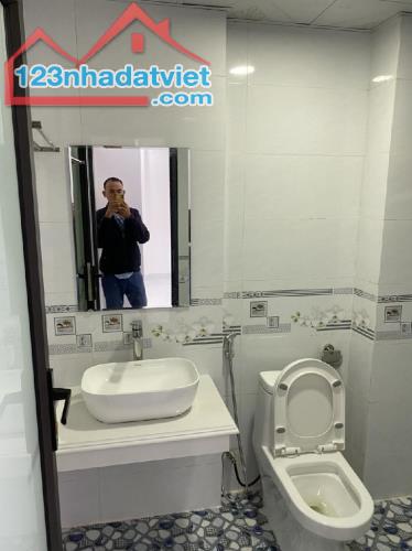 NHÀ ĐẸP LUNG LINH- Ở NGAY- RỘNG 42M2, MỖ LAO, 7.95tỷ. - 4