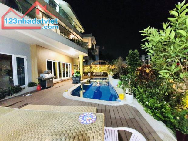 Bán Biệt Thự Đẹp View Sông Sài Gòn,Thảo Điền,Quận 2 DT:370m2 (Hầm 3 Tầng)-Giá 135 Tỷ TL