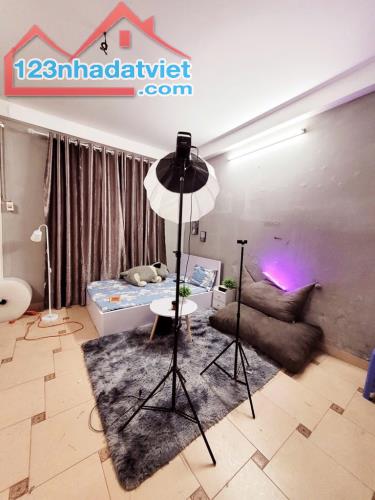 TRUNG TÂM HÀ ĐÔNG - 15M RA MẶT PHỐ HÀ TRÌ - NGÕ THÔNG - KHU VỰC PHÁT TRIỂN DTSD 44m2 x nhỉ - 3