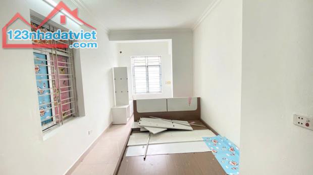 🔥🔥🔥Hàng cực hiếm chỉ 2,1 tỷ nhà 3 tầng 50m2 khu Hồ Đá Sở Dầu, Hồng Bàng Lh 0979087664 - 3