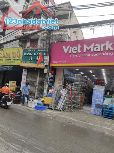 Bán gấp giá rẻ nhà ô tô, kinh doanh sầm uất 77m, 3 tầng, mặt tiền 5m, 8.5 tỷ Sóc Sơn.