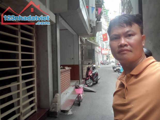 Siêu phẩm mỗ lao Hà Đông gần hồ chợ trường  Đường thoáng với DT 65 m 4TẦNG thiết kế đẹp vớ