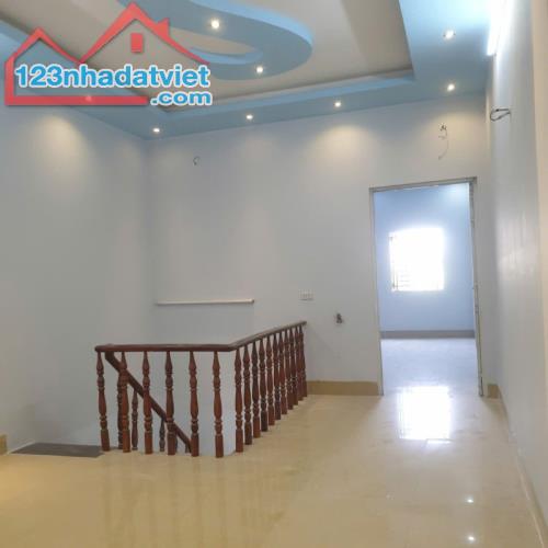 Nhà mặt tiền TTN 34 ,Tân Thới Nhì,Hóc Môn 2Tx 100 m2 . Giá chỉ  4.5 tỷ (TL) - 2