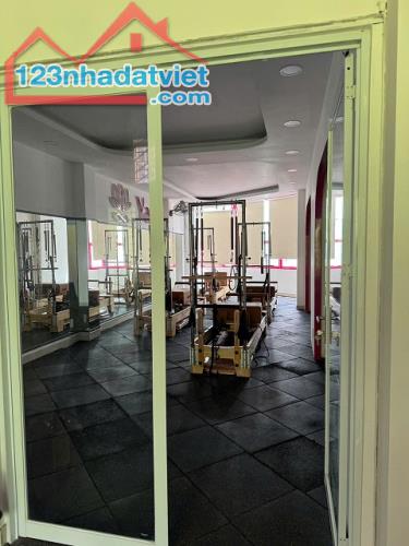 CHO THUÊ NHANH MẶT BẰNG KINH DOANH TẠI Đường Nguyễn Thị Nhỏ, Phường 11, Quận 11