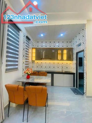 --Bán đất phường 9, HXH đường Âu Cơ quận Tân Bình; 39m2 - nhỉnh 6 tỷ - 1