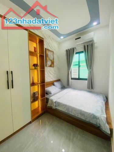 --Bán đất phường 9, HXH đường Âu Cơ quận Tân Bình; 39m2 - nhỉnh 6 tỷ - 2