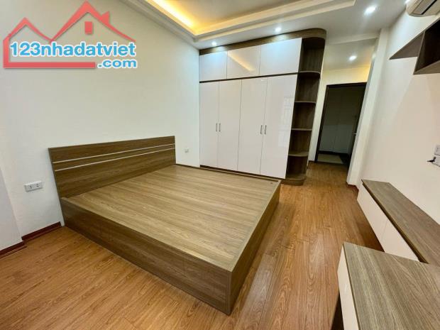Cho thuê lâu dài nhà 5 tầng, nhà mới,nội thất mới ,oto đỗ cửa ngõ 462 Ngọc Thuỵ, Long Biên - 4
