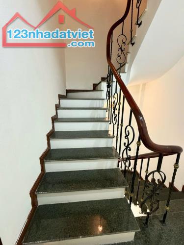 Cho thuê lâu dài nhà 5 tầng, nhà mới,nội thất mới ,oto đỗ cửa ngõ 462 Ngọc Thuỵ, Long Biên - 6
