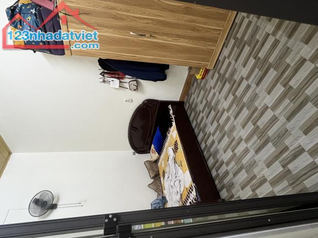 Bán 🏠 c4 đẹp long lanh giá chỉ 1tỷ5x - 2