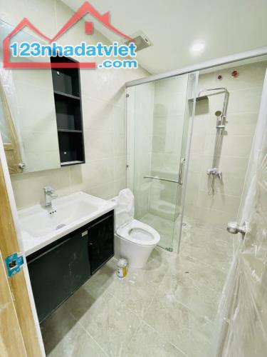 BÁN NHÀ 5 TẦNG HẺM NGUYỄN VĂN LƯỢNG PHƯỜNG 17 . GÒ VẤP. DT 65M . GIÁ 11.7 Tỷ - 5