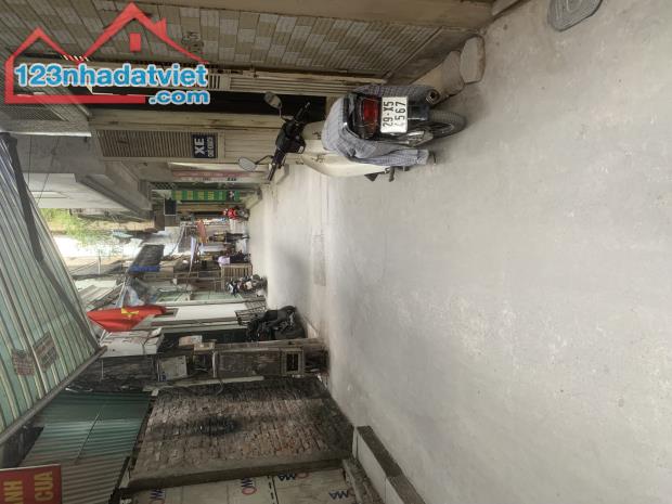 Nhà Mới Phố Cầu Giấy Tặng Lại Nội Thất Ngõ ÔTÔ DT34m2+6T Giá8.4Tỷ - 1