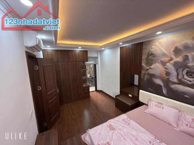 Nhà Mới Phố Cầu Giấy Tặng Lại Nội Thất Ngõ ÔTÔ DT34m2+6T Giá8.4Tỷ - 5