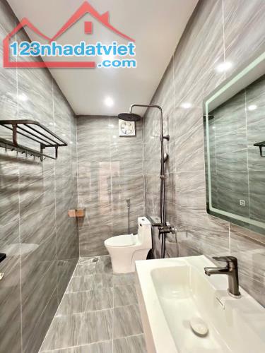 Bán nhà cực phẩm Thanh Xuân! 4 tầng thiết kế phong cách Châu Âu, full nội thất, ô tô đỗ cử - 4