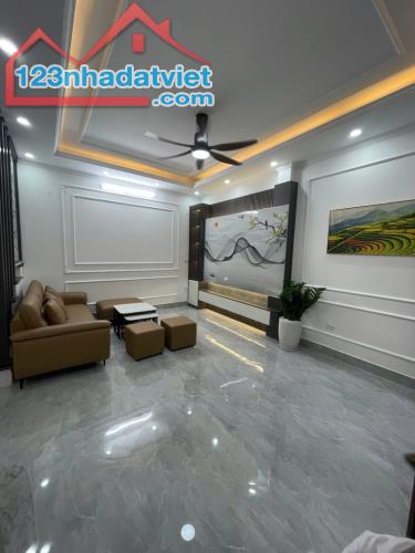siêu phẩm nhà 5 tầng 40m2 mới xây ở khương đình chỉ 7 tỷ