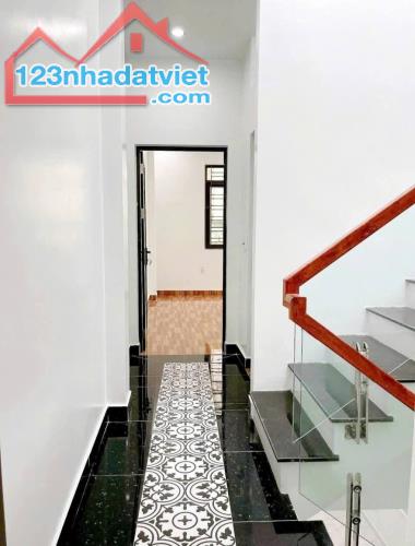 Bán nhà Vũ Chí Thắng, Nghĩa Xá, Lê Chân, Hải Phòng. 3 tầng, 41m2, 2,55 tỷ. Ngang 3,85m, t2 - 4