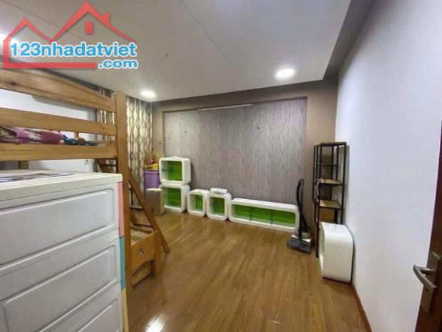 Bán nhà phố Thái Hà, Đống Đa, gara ô tô, kinh doanh, 63m2, 5 Tầng, MT 6,6m , Giá 20 tỷ - 4