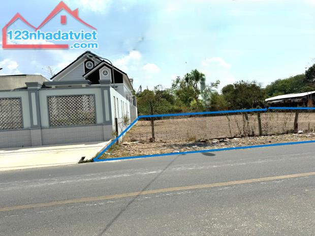 CHÍNH CHỦ BÁN THU HỒI VỐN 2 SỔ ĐẤT CHỢ MINH LẬP CHƠN THÀNH 700M2/486TR
