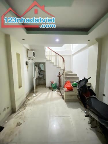 Bán nhà dòng tiền Mễ Trĩ Thượng, 32m2, 6 tầng, 7.5 tỷ  ✅ Ô TÔ ĐỖ tận cửa - - 1