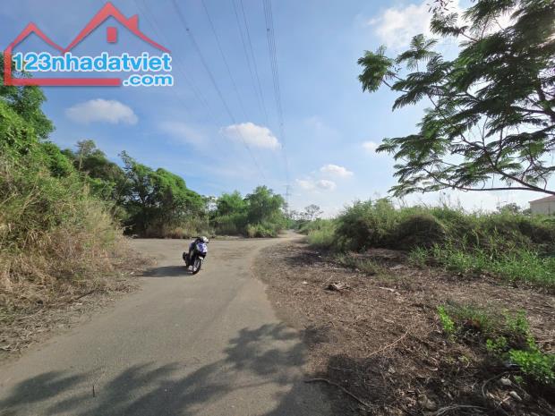 GIÁ RẺ ĐẦU TƯ, Ng Bình & Lê Văn Lương, Đường nhựa 14m, chỉ 3.2 tỷ - 2