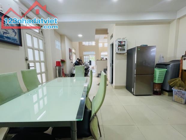 NHÀ SÁT MẶT TIỀN LÊ VĂN SỸ GIÁP QUẬN 3, HẺM THẲNG 61M2, 5 TẦNG NGANG 5.1M, 4PN,NHỈNH 10 TỶ - 2