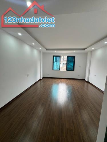 6 TẦNG THANG MÁY - ĐỘI CẤN - BA ĐÌNH - MỚI XÂY - SỔ VUÔNG NỞ HẬU - GẦN PHỐ - GIÁ 9 TỶ - 2