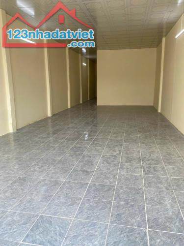 Bán nhà mặt tiền Bình Tân, đường Hồ Học Lãm, 151m2 (5,5x28), chỉ 10.X tỷ - 1