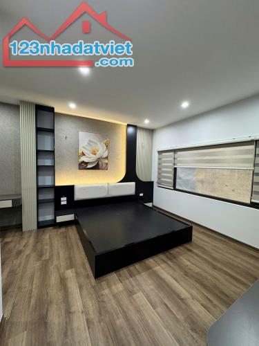 Nhà đẹp phố Đội Cấn, Ba Đình. 36m2, 6 tầng ,Thang Máy, MT 4.6M , 7.9 TỶ. - 2