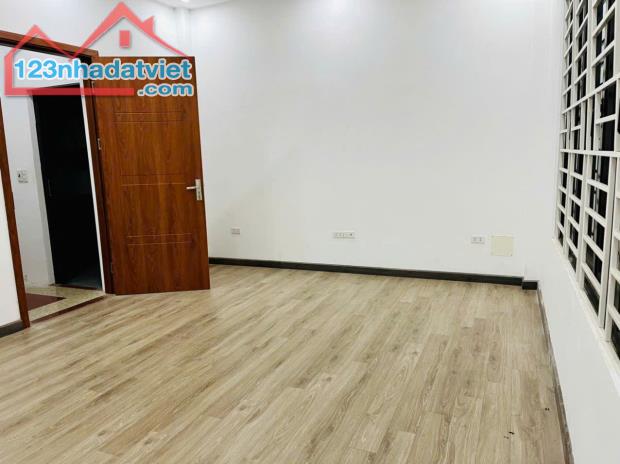 Cần bán gấp nhà Mễ Trì  Nam Từ Liêm 36m² 5 tầng giá 6 tỷ 6 - 2