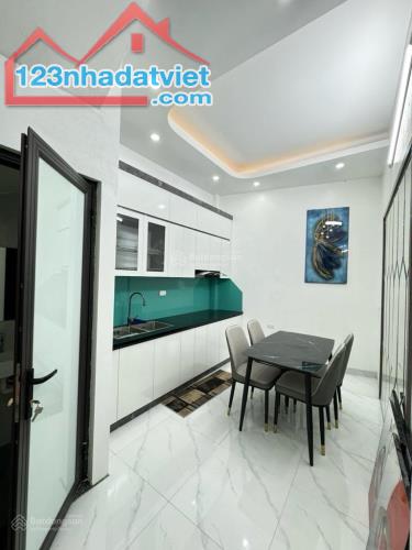 CHÍNH CHỦ CẦN BÁN N.HÀ ĐỊNH CÔNG THƯỢNG 47M2,X 4 TẦNG, NGÕ RỘNG RÃI THOÁNG SÁNG,Ô TÔ ĐỖ CỬ - 3