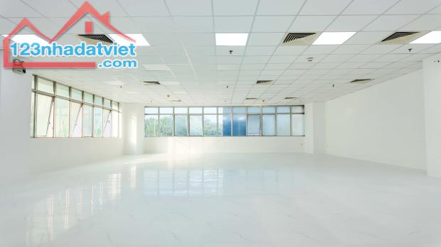 Siêu phẩm văn phòng sang trọng sàn từ 170 - 565m2 ngay khu trung tâm Quận 1 bật nhất SG - 2