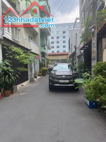 **Bán nhà HXH phường 14 khu Bàu Cát** quận Tân Bình; 4x17 - 9,9 tỷ - 3