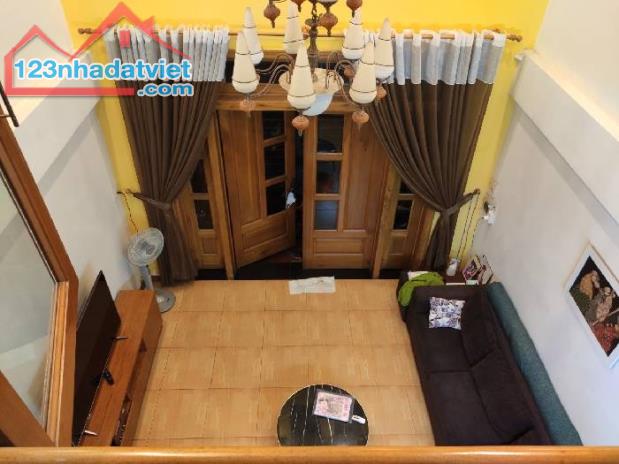 TIỆN ÍCH BỐN BỀ- KINH DOANH HOẶC Ở ĐỀU TỐT