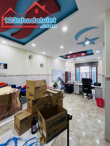 Bán nhà Nguyễn Thị Định – Giá 9.9 tỷ – Ngang khủng 10m – Hẻm xe hơi, ô tô ngủ trong nhà - 3