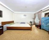 CẦN BÁN GẤP CĂN 30m2 x 5 TẦNG 3.5m MẶT TIỀN . GIÁ 5.6 TỶ. PHỐ NGUYỄN LƯƠNG BẰNG HÀ NỘI.