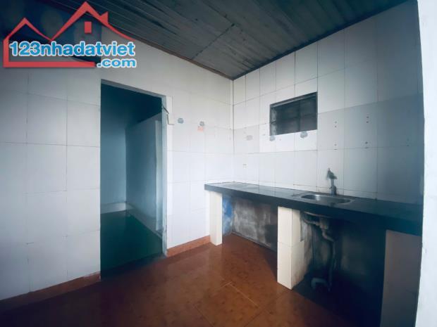 Bán dãy trọ 5 phòng 107,6m2 Kiệt 179 Trần Phú, phường Phước Vĩnh, TP Huế, chỉ 1,95 tỷ - 2