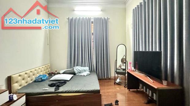 Bán nhà Lưu Hữu Phước 100m2, ô tô đỗ cổng, 18 tỷ. - 1