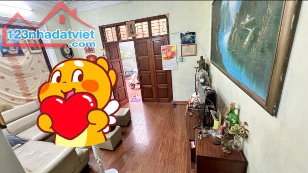 Bán nhà Lưu Hữu Phước 100m2, ô tô đỗ cổng, 18 tỷ. - 2