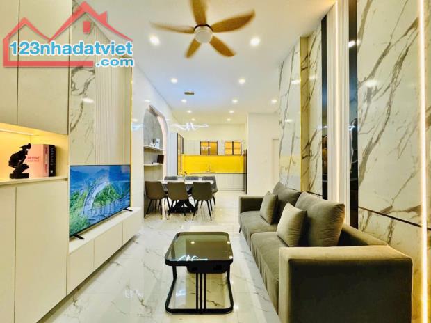 Định cư bán nhà cho thuê 17tr- 2,65 tỷ/ 63,8m2. Minh Phụng, P6, Quận 6